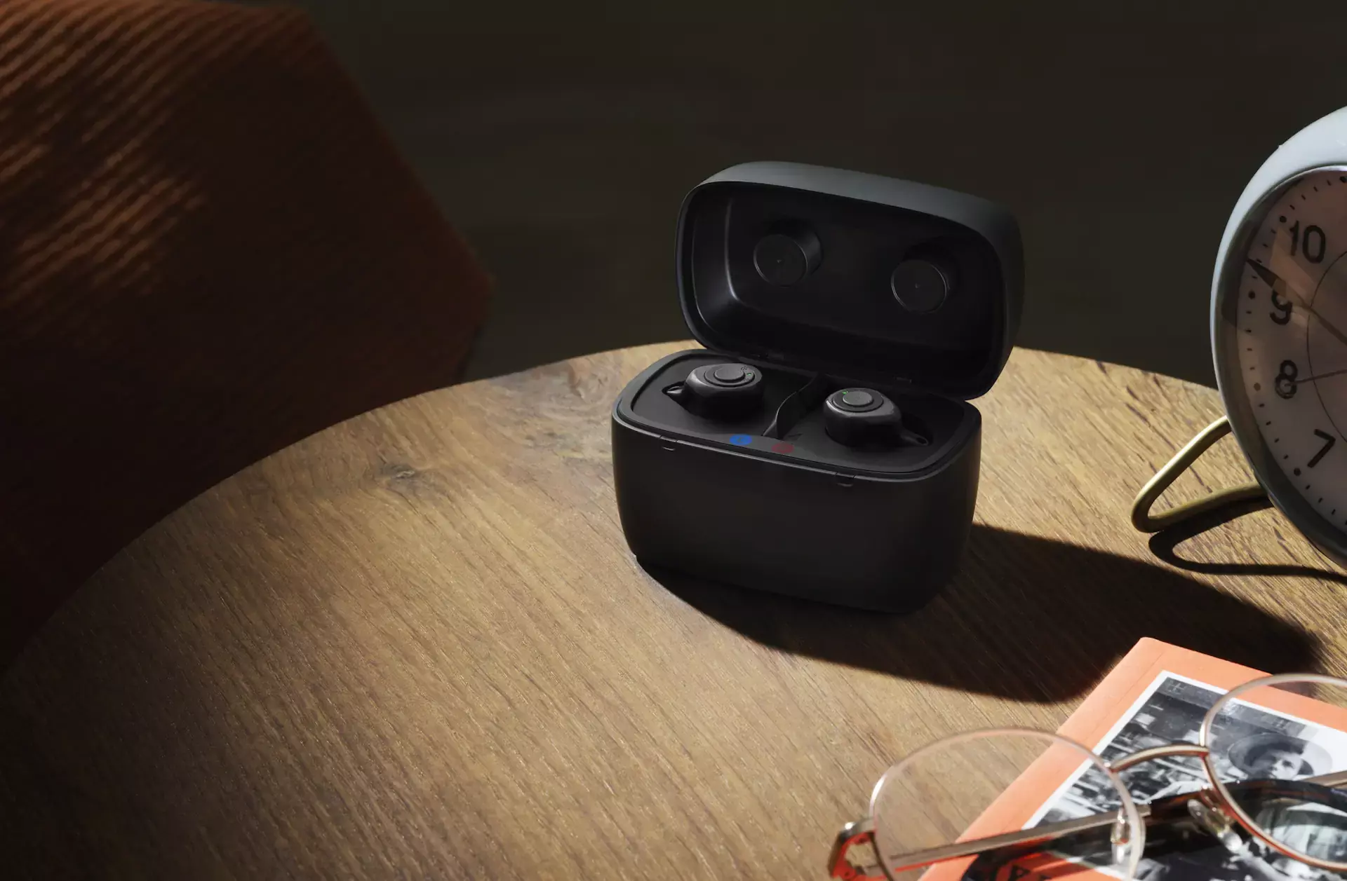 rs-omnia-itc-charger-10210-1920px